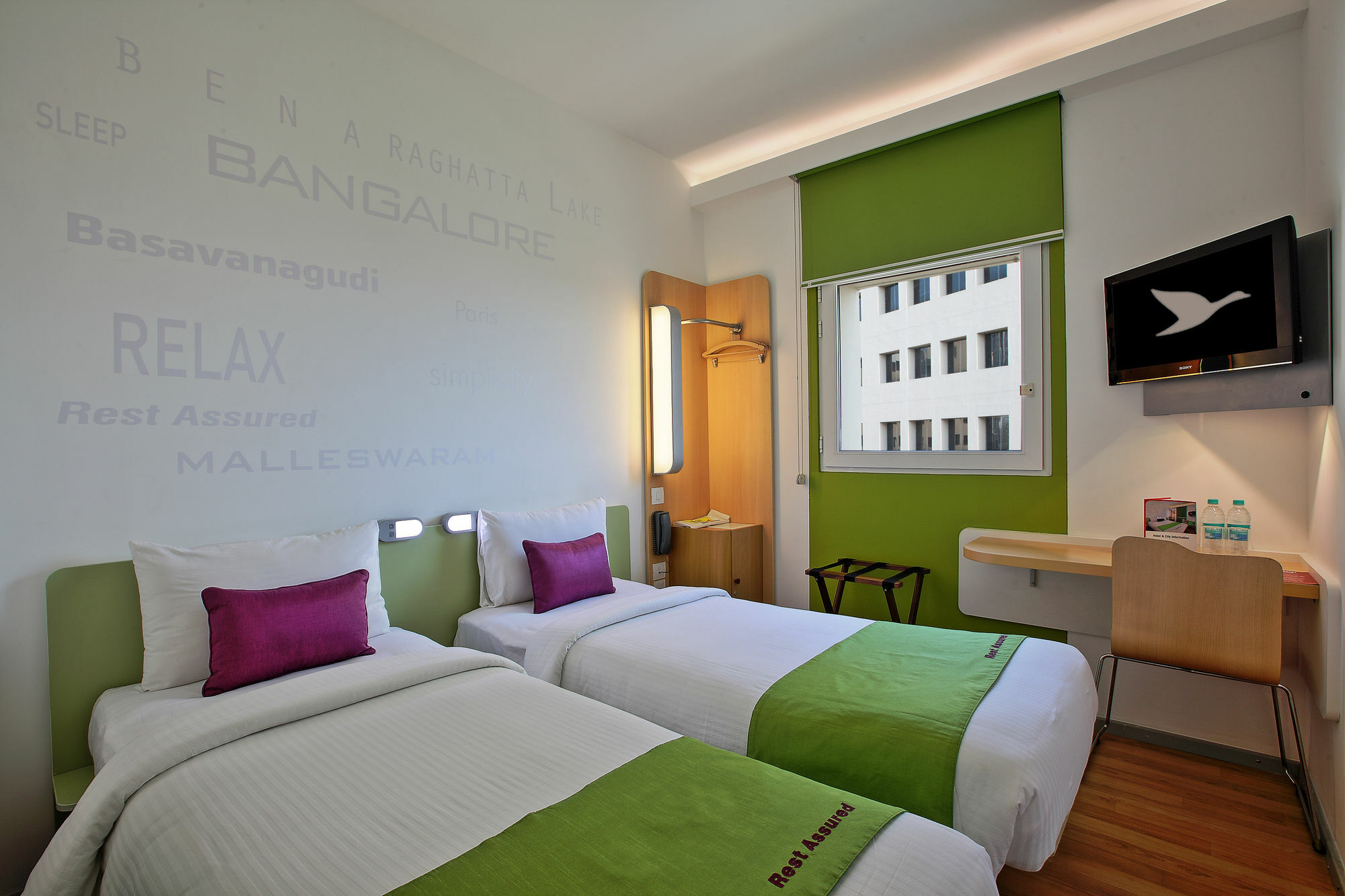 Holiday Inn Express Bengaluru Whitefield Itpl By Ihg Екстериор снимка